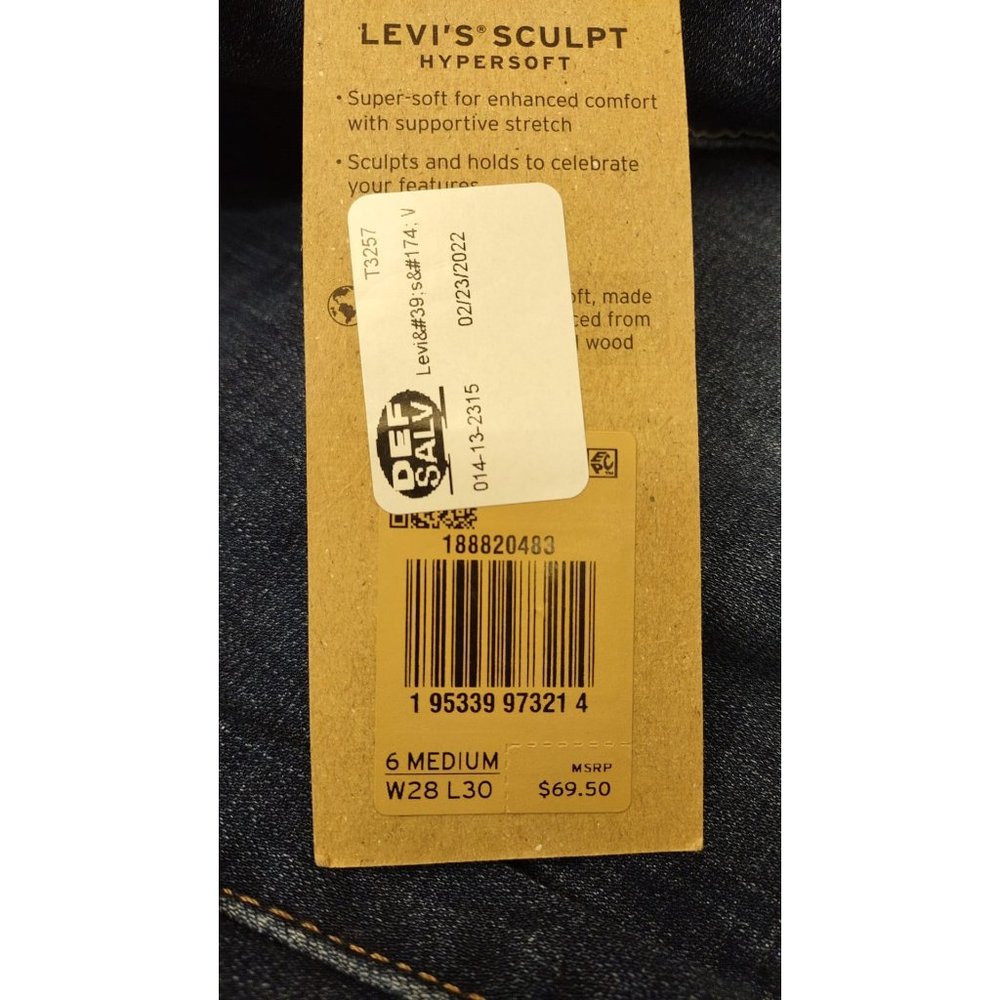 Levi's Women's 721 High Rise Skinny Jeans, Lapis Longing (Waterless) - Picture 7 of 8
